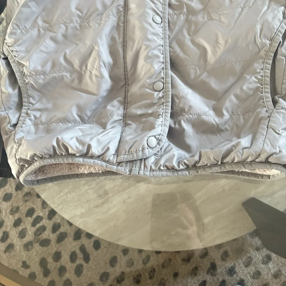 Patagonia Ready Freddy 2in1 Reversible Hooded Gray‎ Cream Fleece Jacket SzS